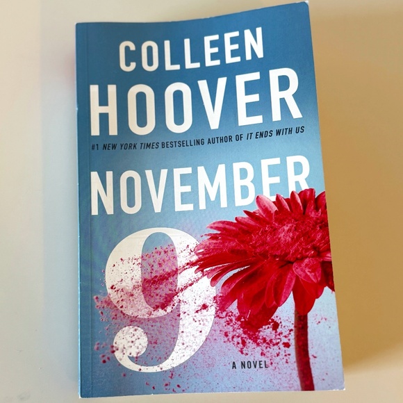 November 9 by Colleen Hoover - Picture 1 of 2